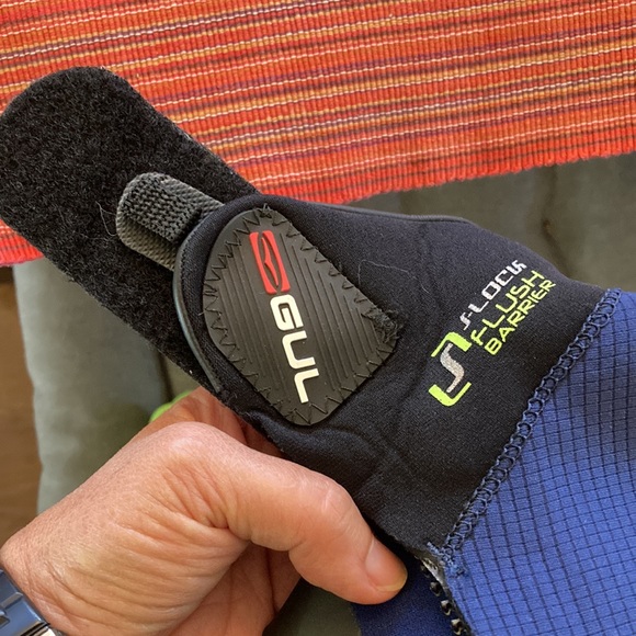 Kids full length wetsuit 5/3 mm. Size 7-8 yr. UK sizing JXS. New without tags. - Picture 6 of 7